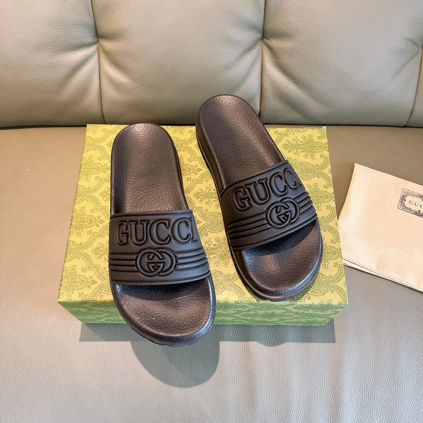 Men's Men's Shoes 130🐮🐮Gucci Gucci Slippers Gucci 2024 latest beach sandals slippers Original molding double G LOGO Original molding consistent Outsole: Men's Men's Shoes u double-layer outsole Size: 35-46